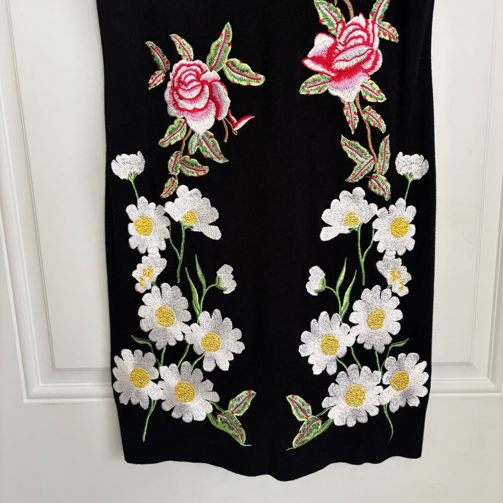 INC International Concepts Black Daisy/ Rose Embroidered Knit Dress, Size Small - Picture 2 of 14